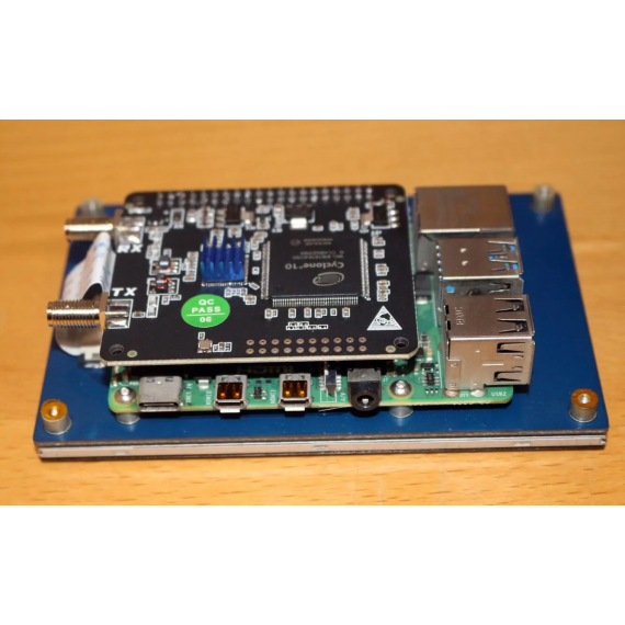 Radioberry - V2.0 SDR , AD9866 + 10CL016